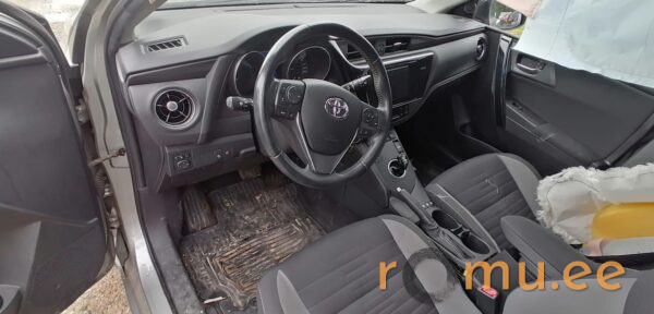 Toyota Auris (2017) - Image 8