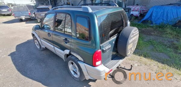 Suzuki Grand Vitara (1998) - Image 4