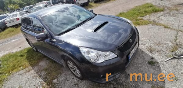 Subaru Legacy (2010) - Image 2
