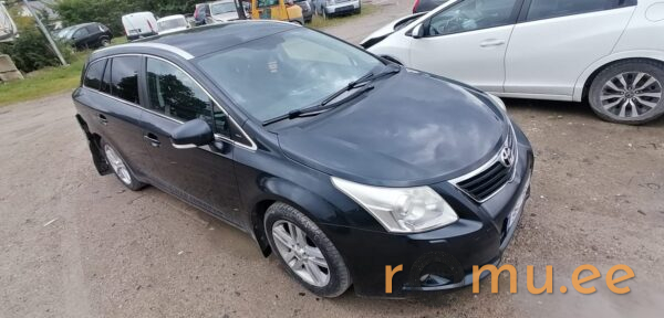 Toyota Avensis (2011) - Image 2