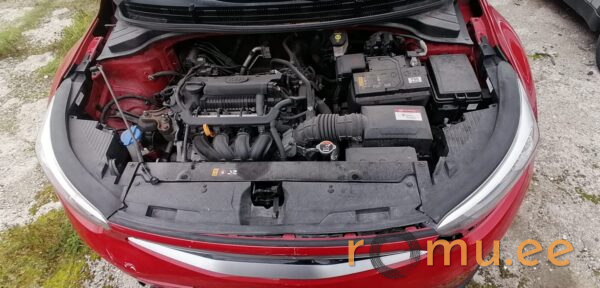 Kia Stonic (2018) - Image 6