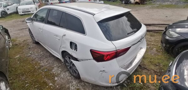 Toyota Avensis (2017) — изображение 4