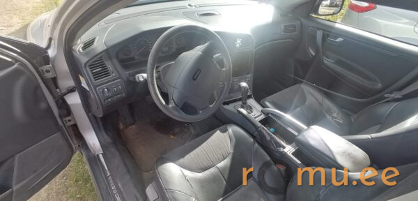 Volvo V70 (2001) - Image 7