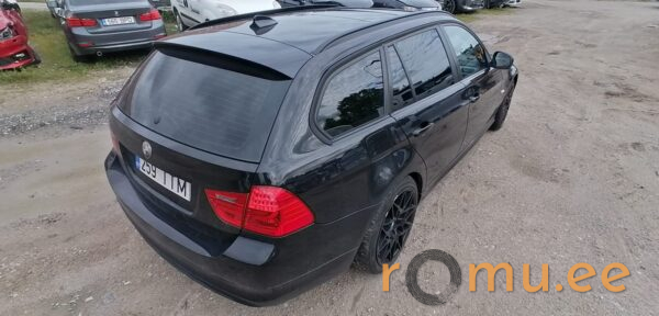 BMW 318d (2011) - Image 3