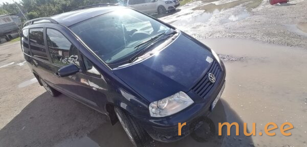 Volkswagen Sharan (2000) - Image 2