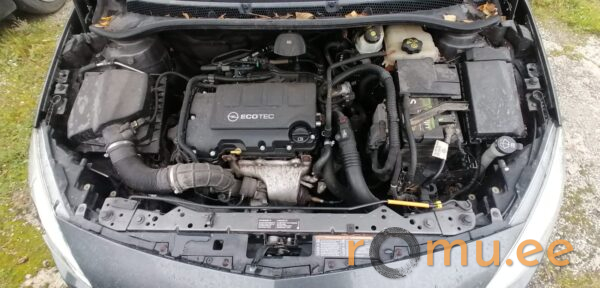 Opel Astra (2010) - Image 6