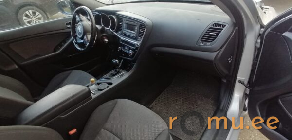 Kia Optima (2016) - Image 8