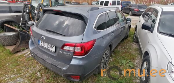 Subaru Legacy (2015) - Image 4