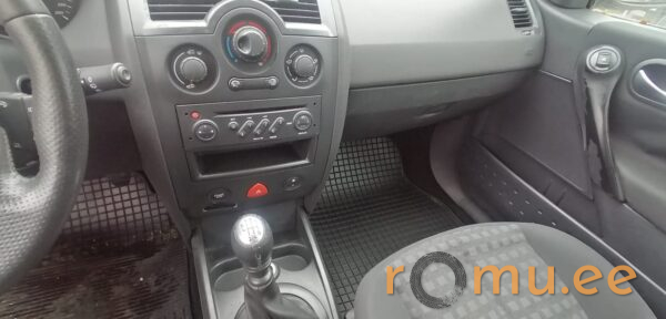Renault Megane (2007) - Image 7