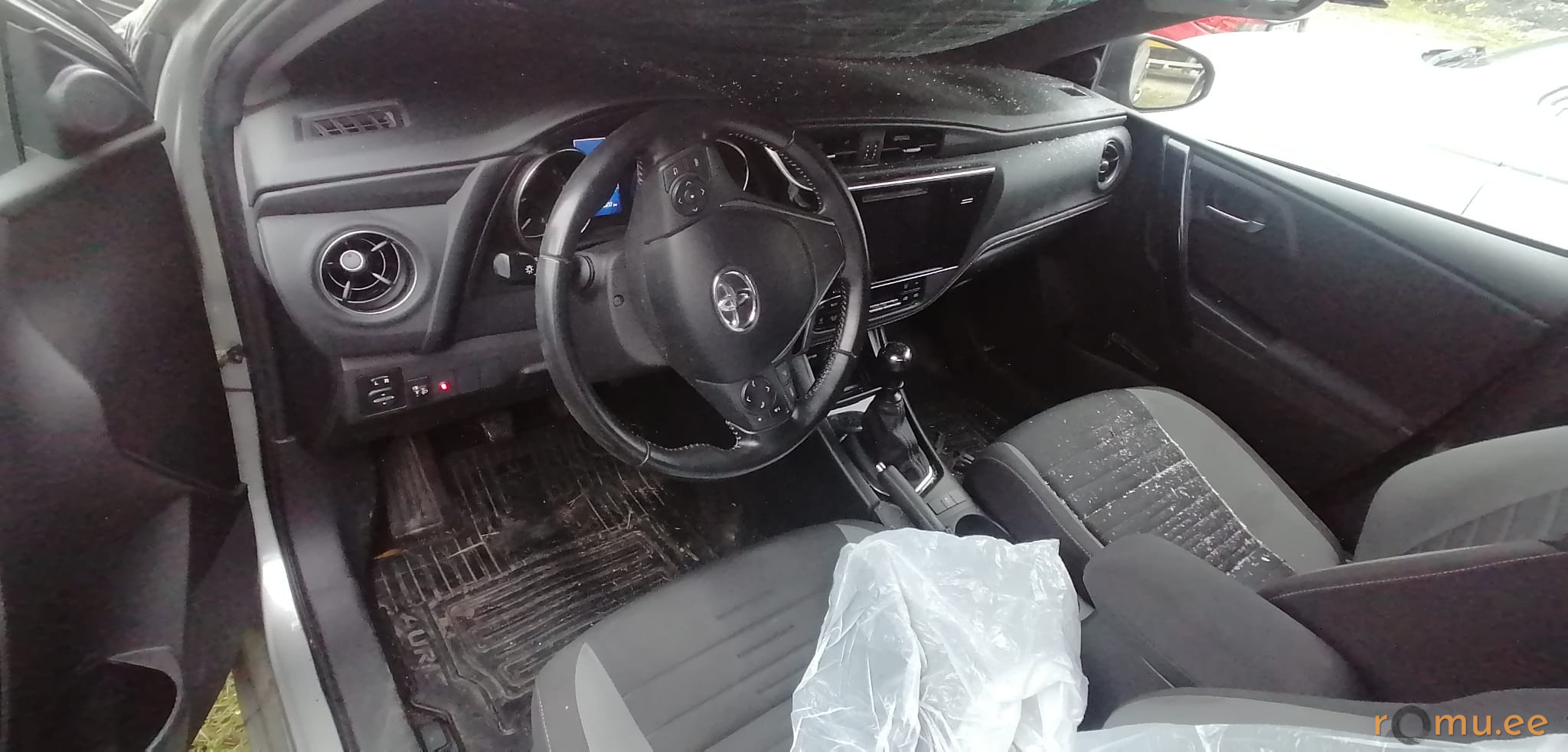 Toyota Auris (2016) - Image 8