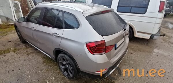 BMW X1 XDrive 20i (2014) - Image 4