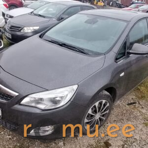Opel Astra (2010)