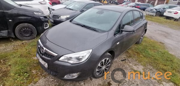 Opel Astra (2010)