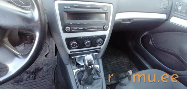 Skoda Octavia (2011) - Image 8