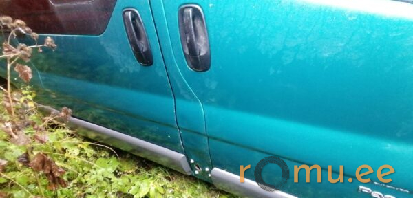 Renault Trafic (2011) - Image 5