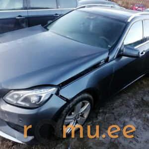Mercedes-Benz E350 Bluetec 4Matic (2013)