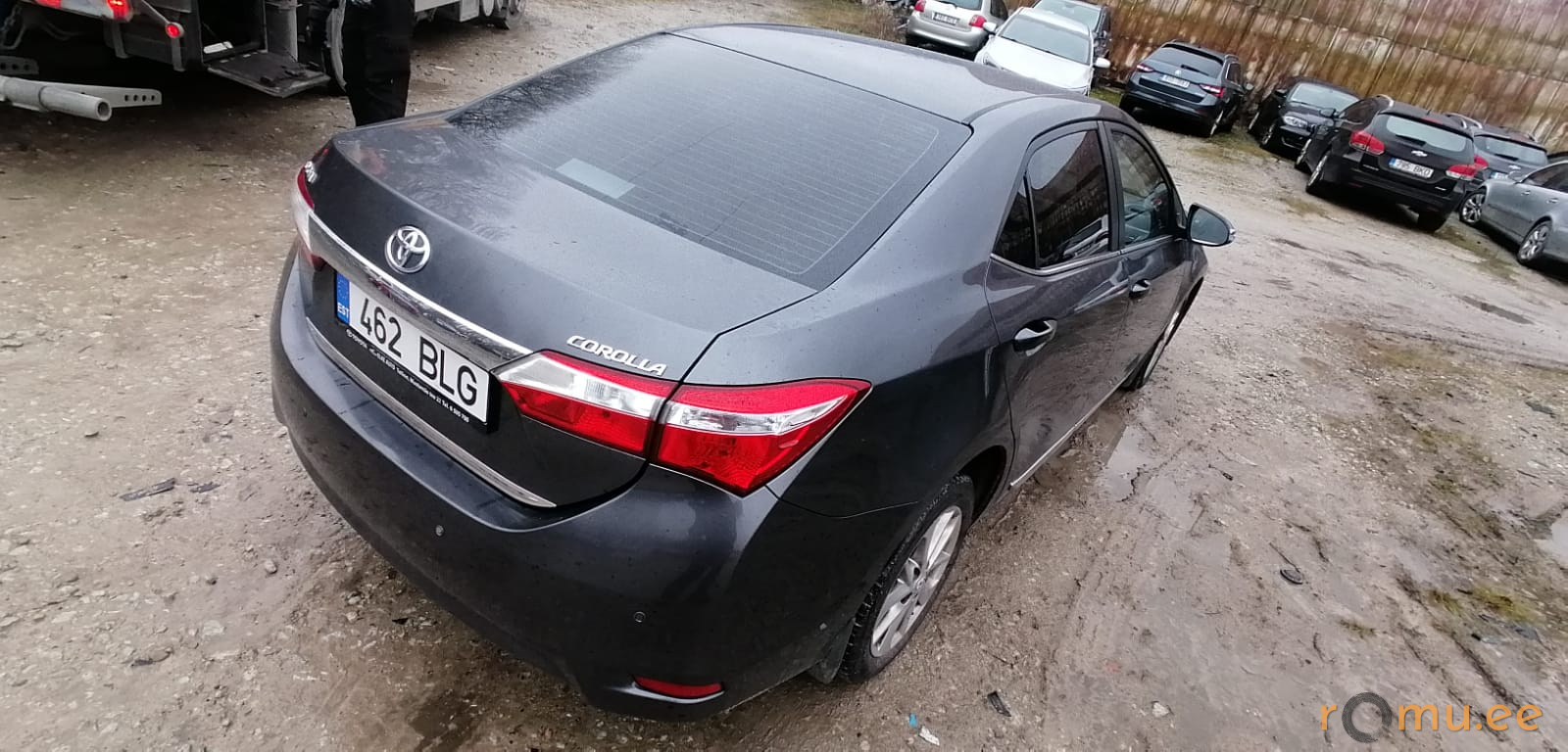 Toyota Corolla (2014) - Image 3