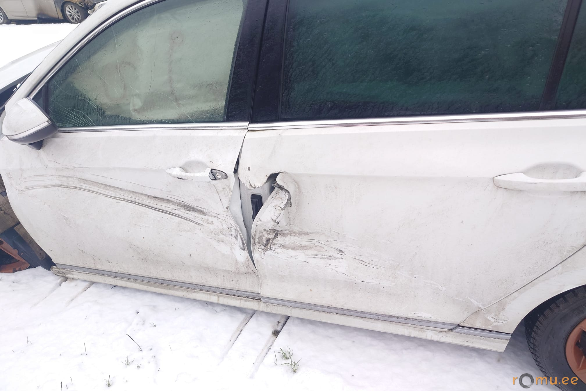 Volkswagen Passat (2021) - Image 5