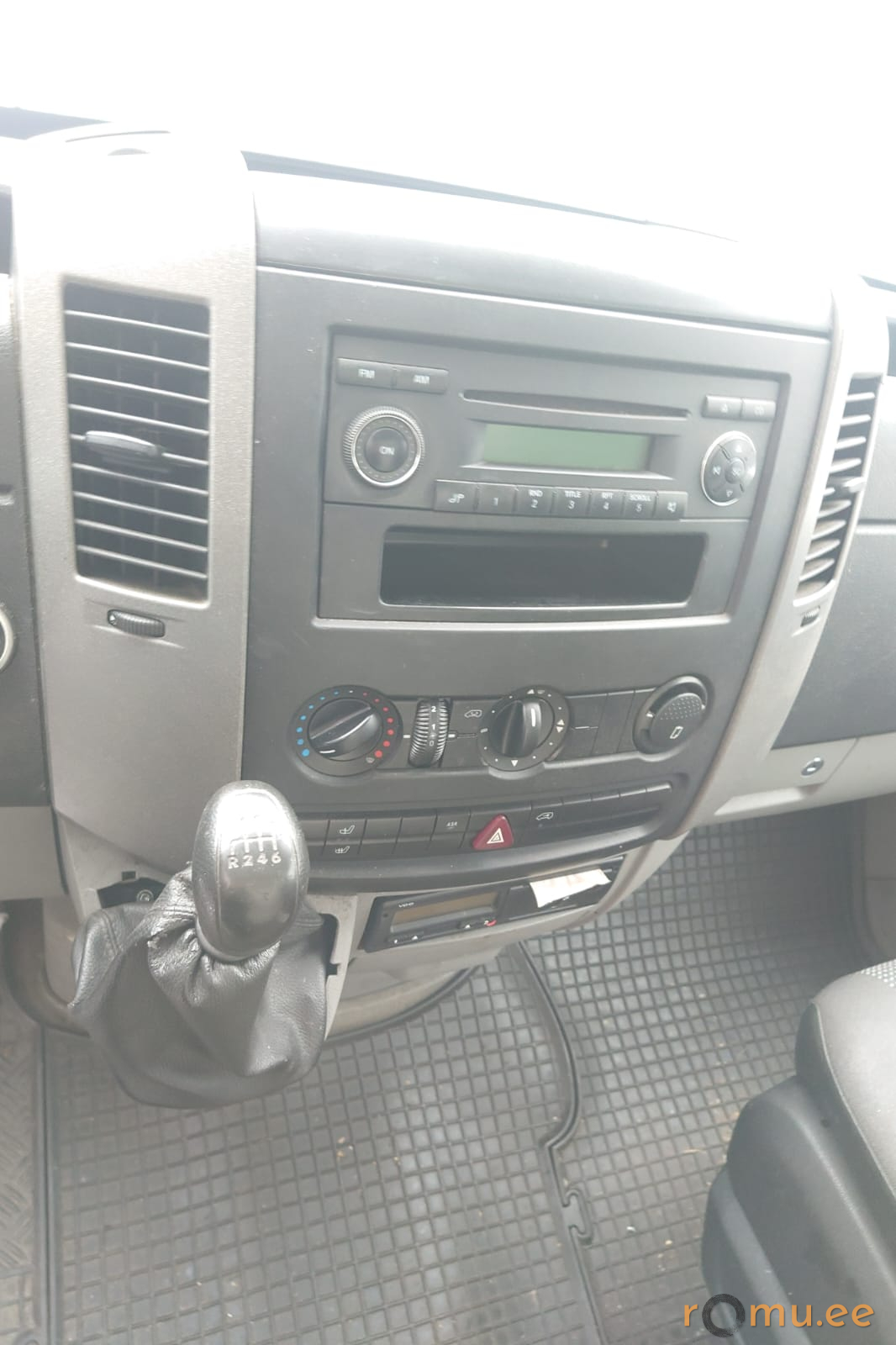 Mercedes-Benz Sprinter 516 NGT (2010) - Image 7