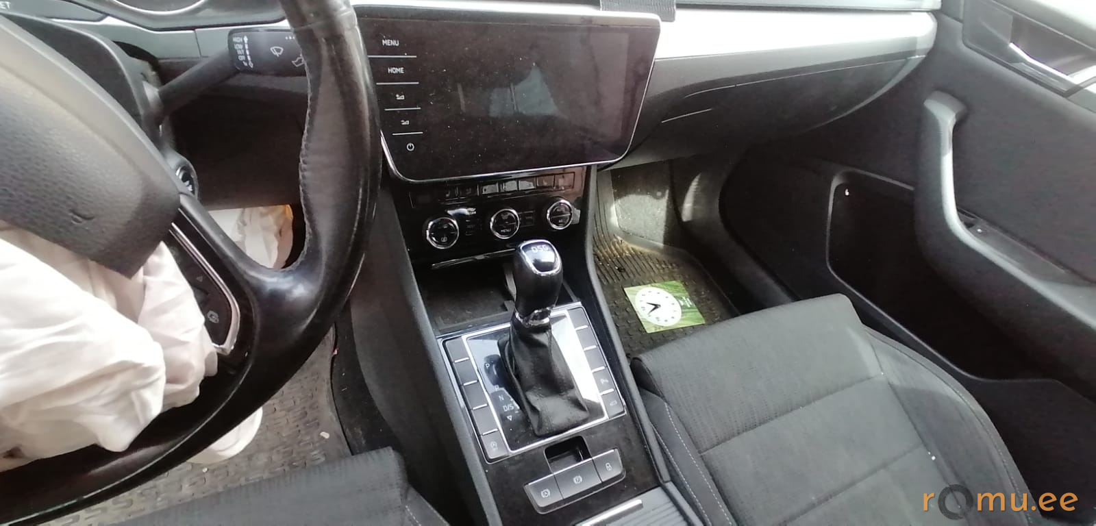 Skoda Superb (2018) - Image 12