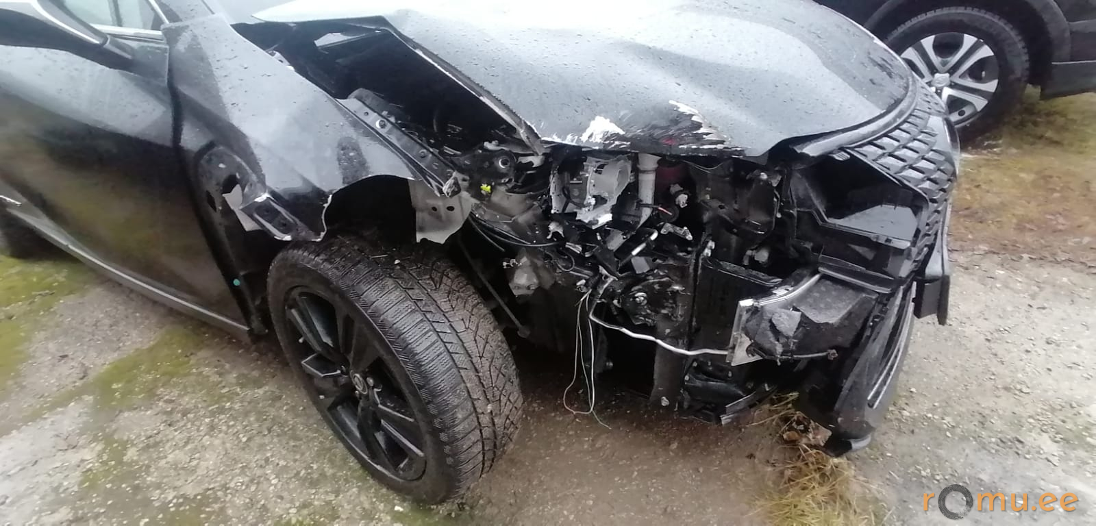 Lexus UX250h (2022) - Image 5