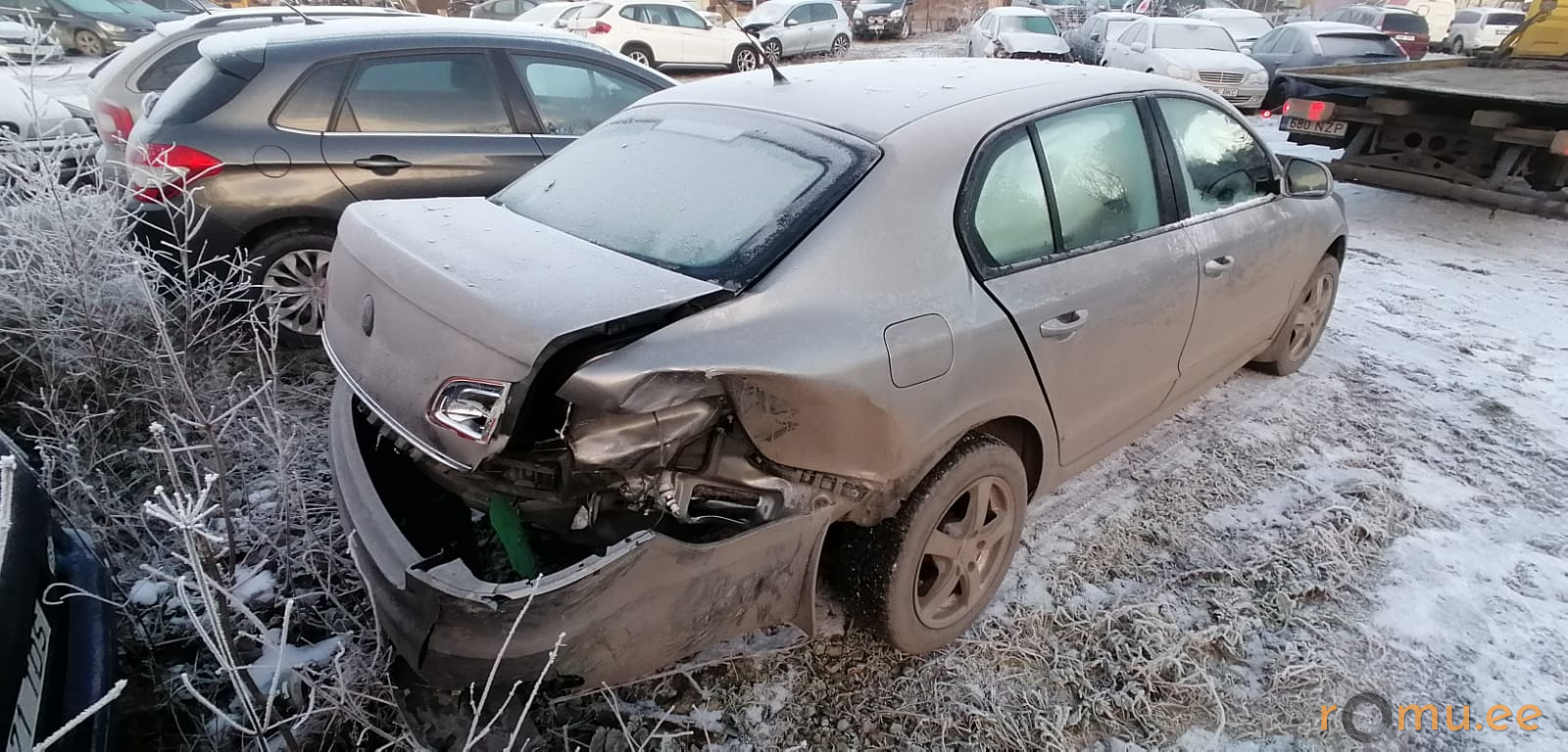 Skoda Superb (2012) - Image 4