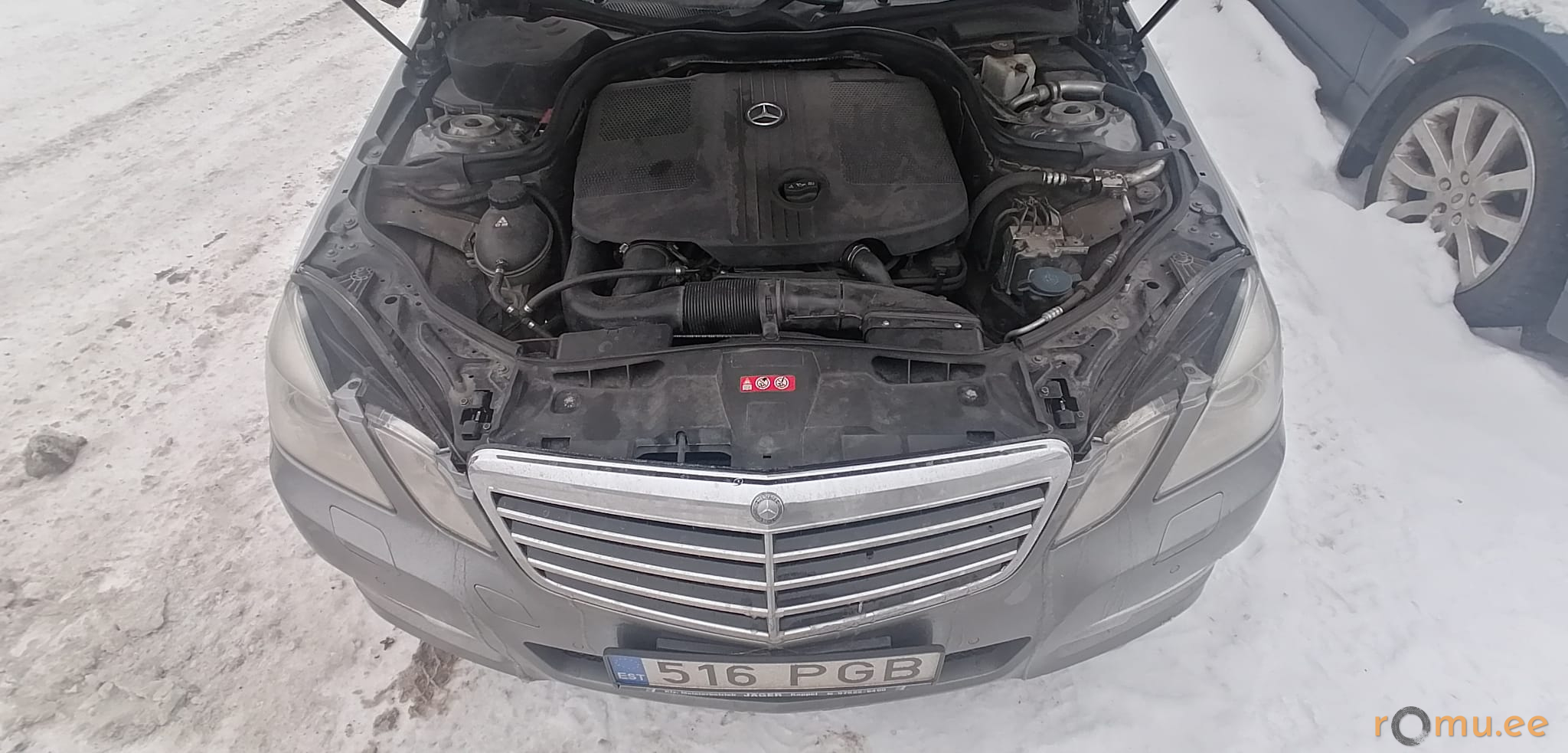 Mercedes-Benz E250 CDi (2011) - Image 5