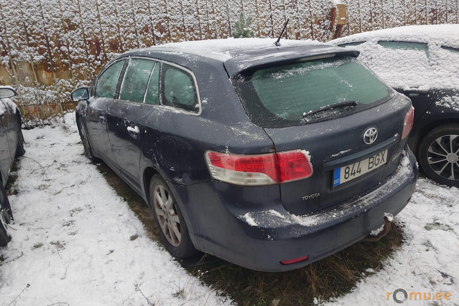 Toyota Avensis (2009) - Image 4