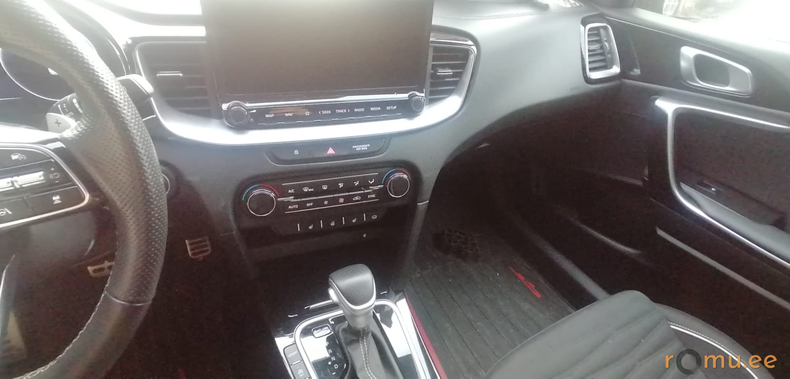 Kia Proceed (2023) - Image 8