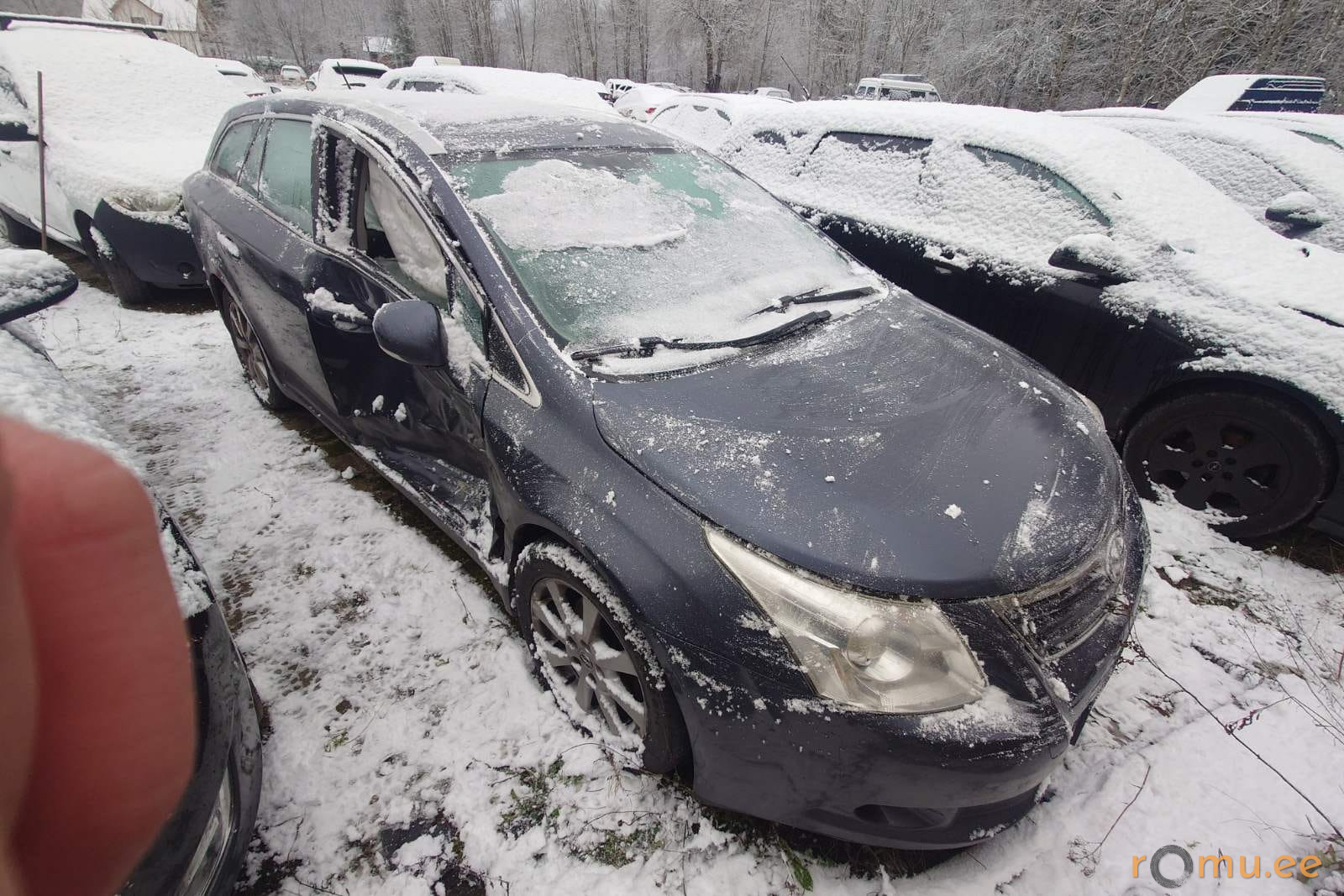 Toyota Avensis (2009) - Image 2