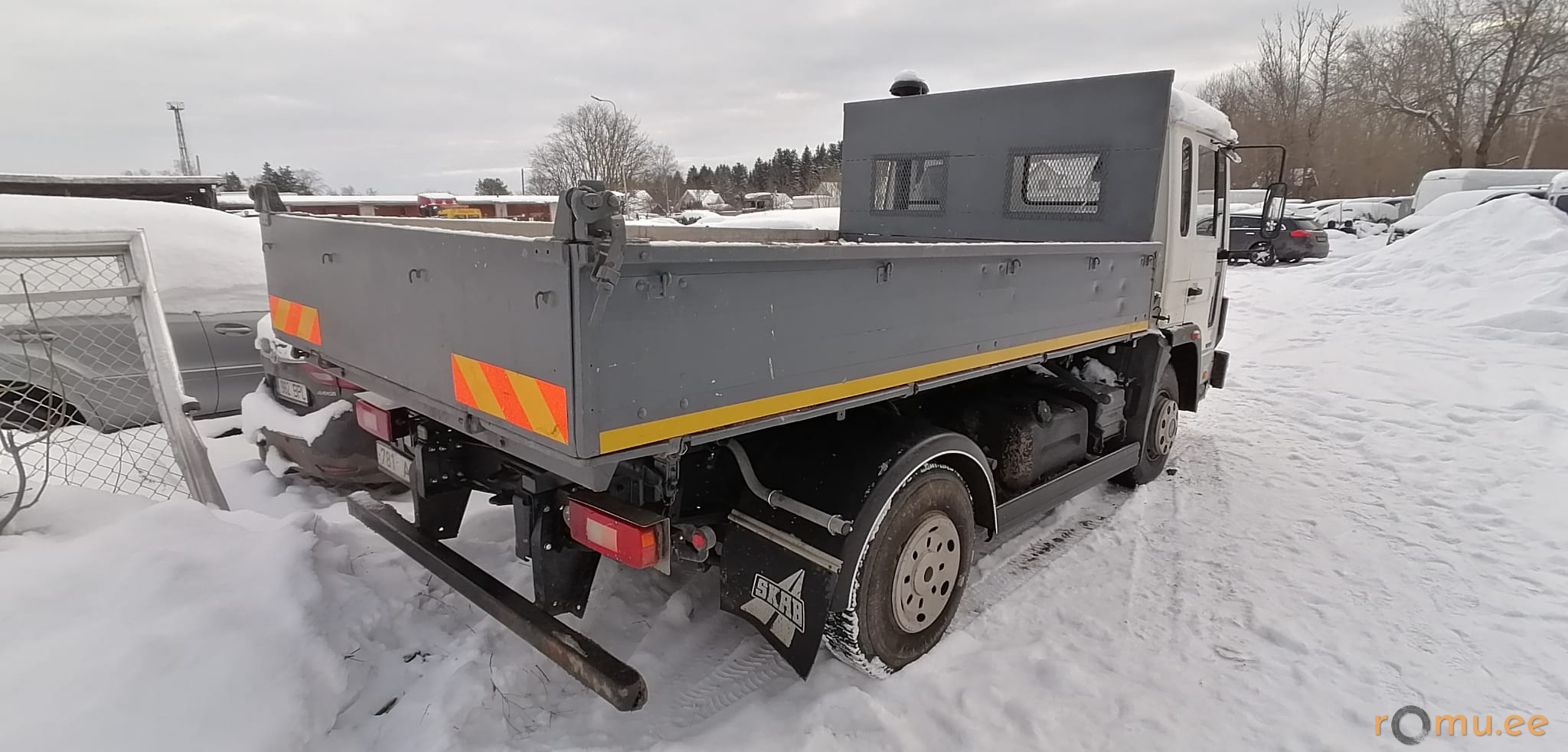 Volvo FL608 (1991) — изображение 3