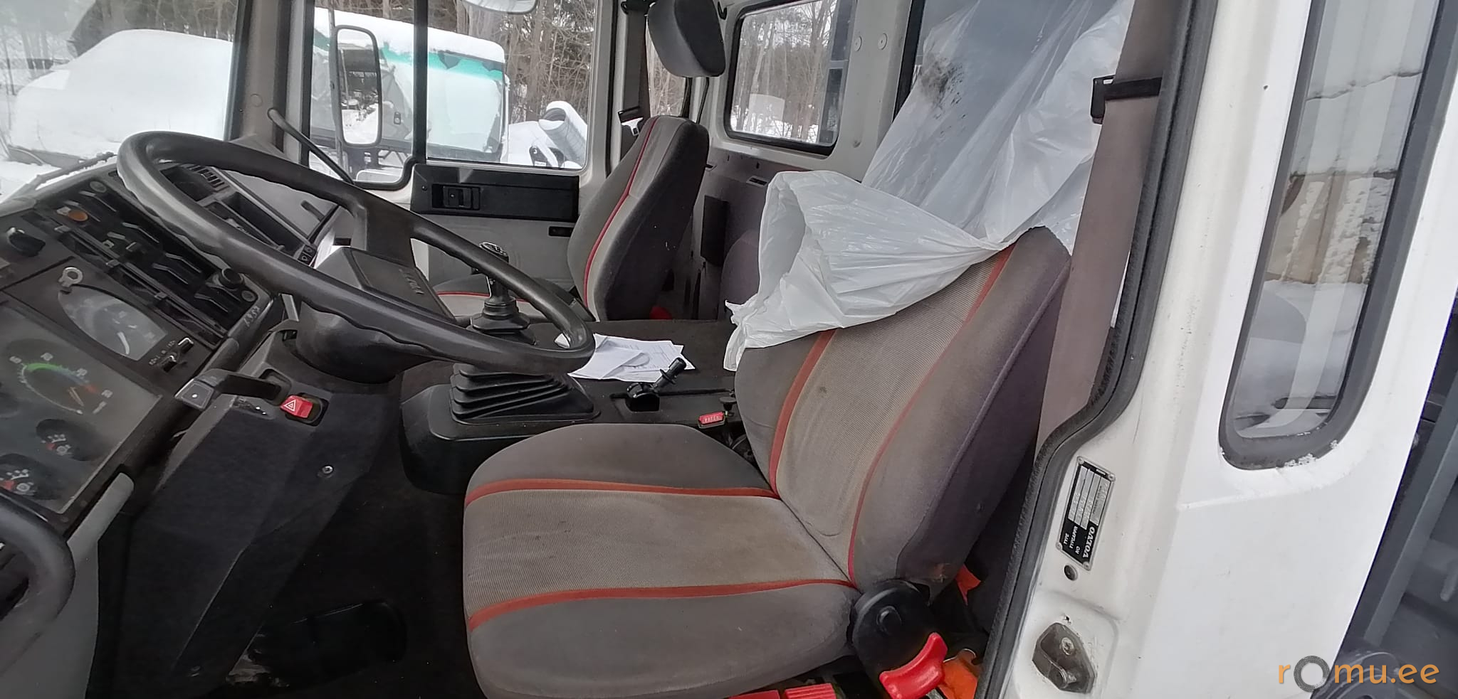 Volvo FL608 (1991) — изображение 8