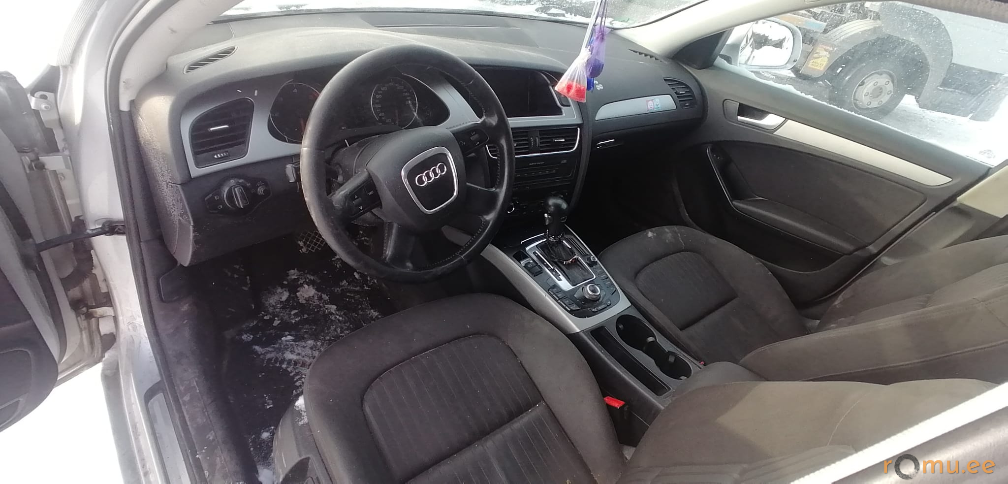 Audi A4 Avant (2008) - Image 9