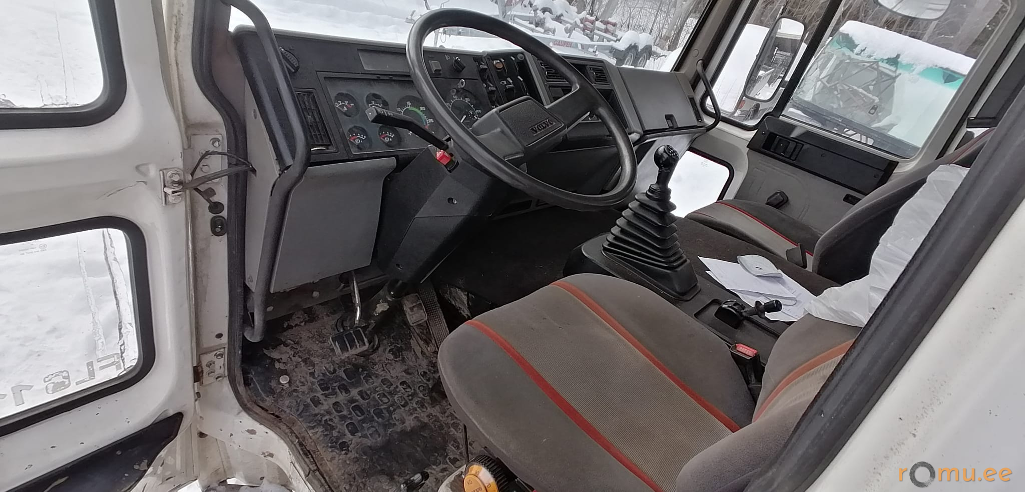 Volvo FL608 (1991) — изображение 7