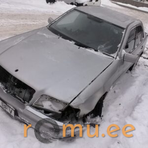 Mercedes-Benz C180 (1996)