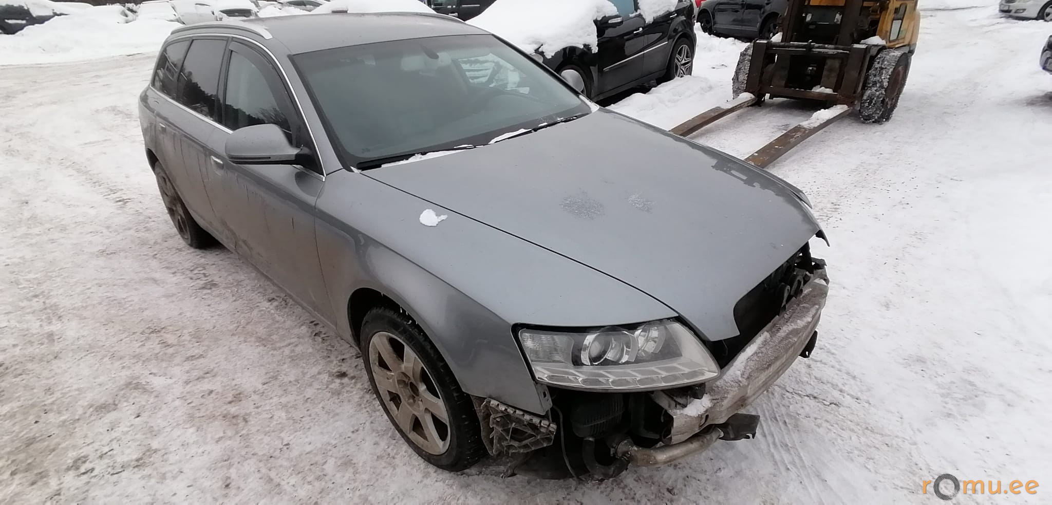 Audi A6 Avant (2010) - Image 2