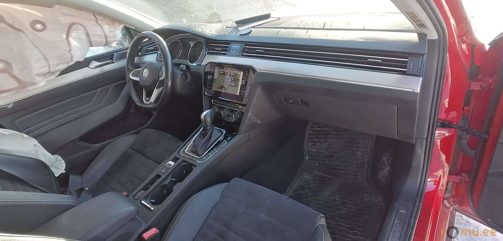 Volkswagen Passat (2020) - Image 9