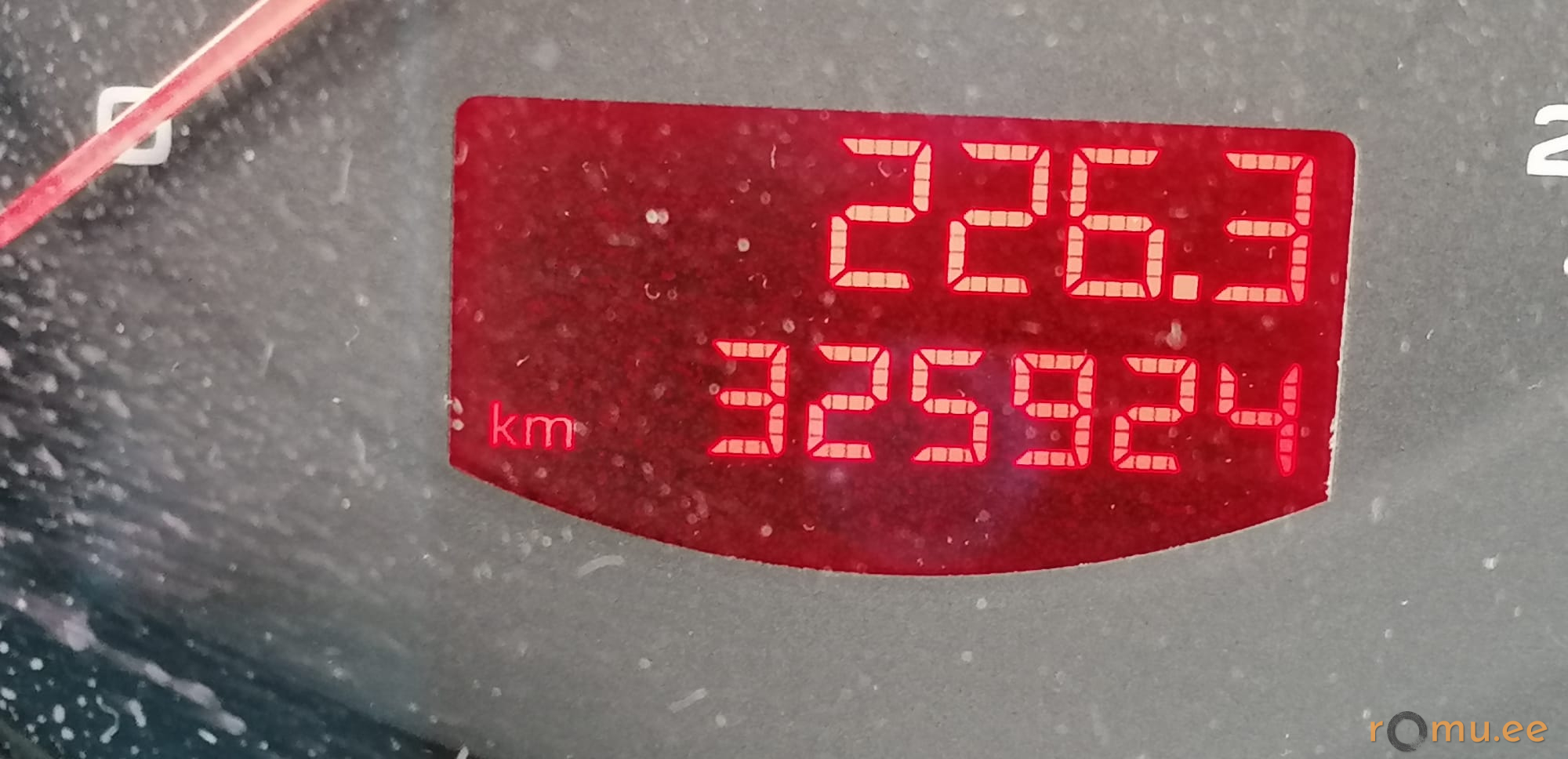 Audi A6 Avant (2010) - Image 10