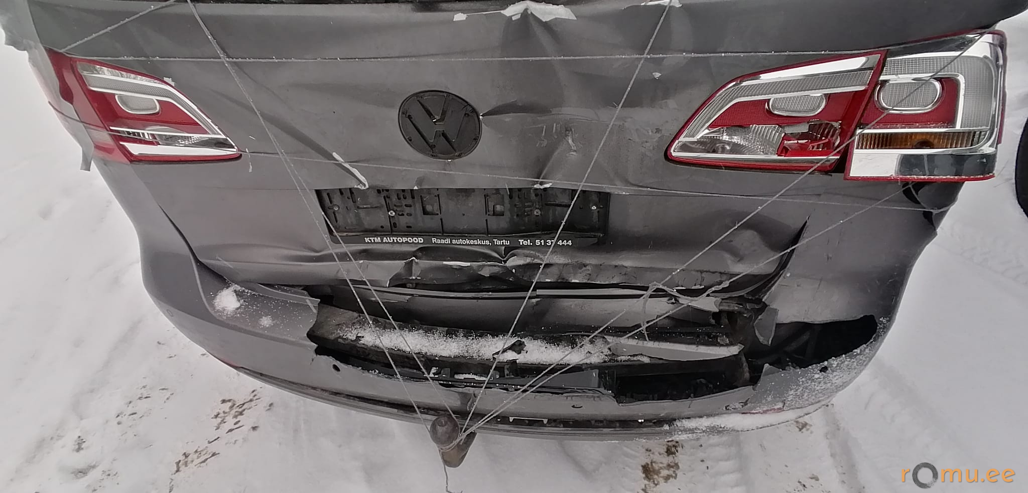 Volkswagen Touran (2011) - Image 5