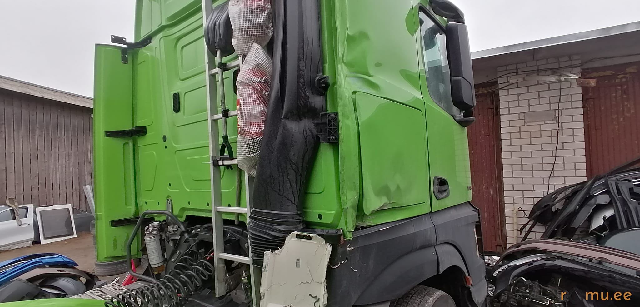 Mercedes-Benz Actros (2022) - Image 8