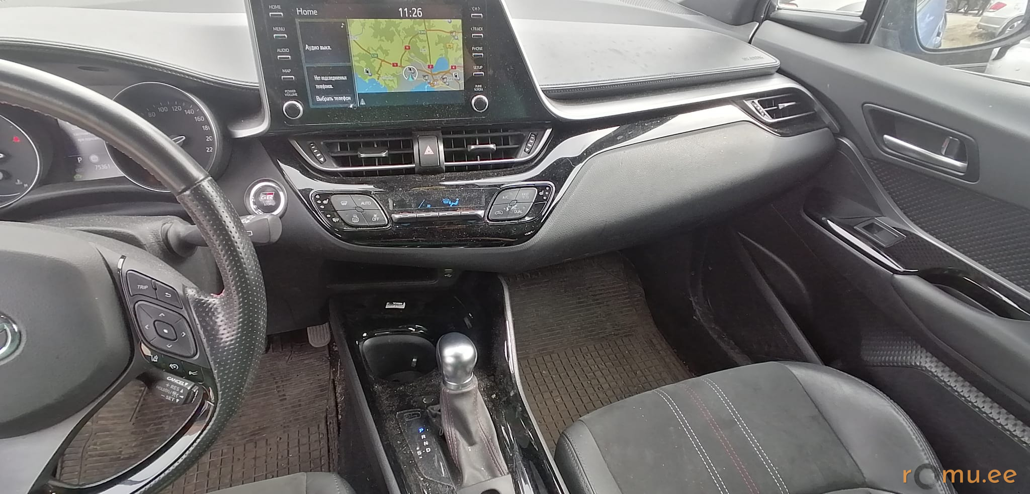 Toyota C-HR (2022) — изображение 9