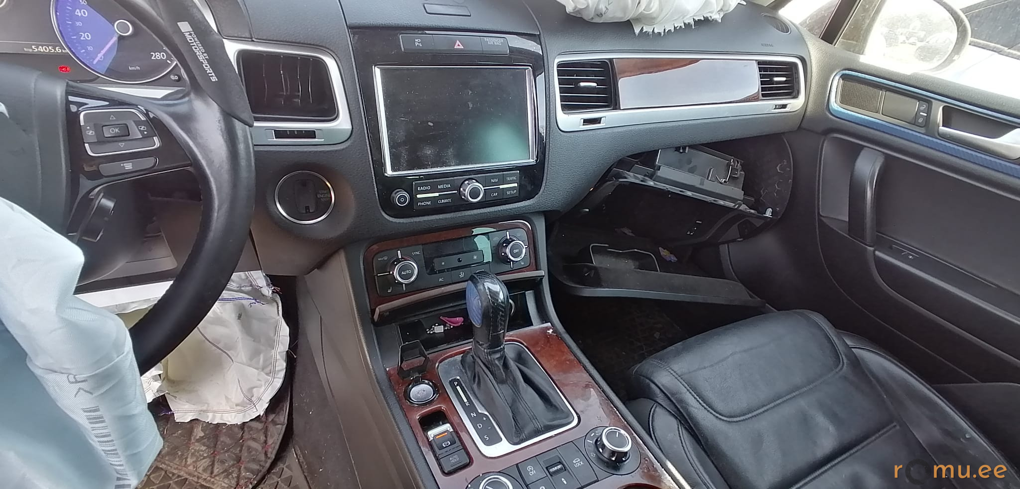 Volkswagen Touareg (2012) - Image 7