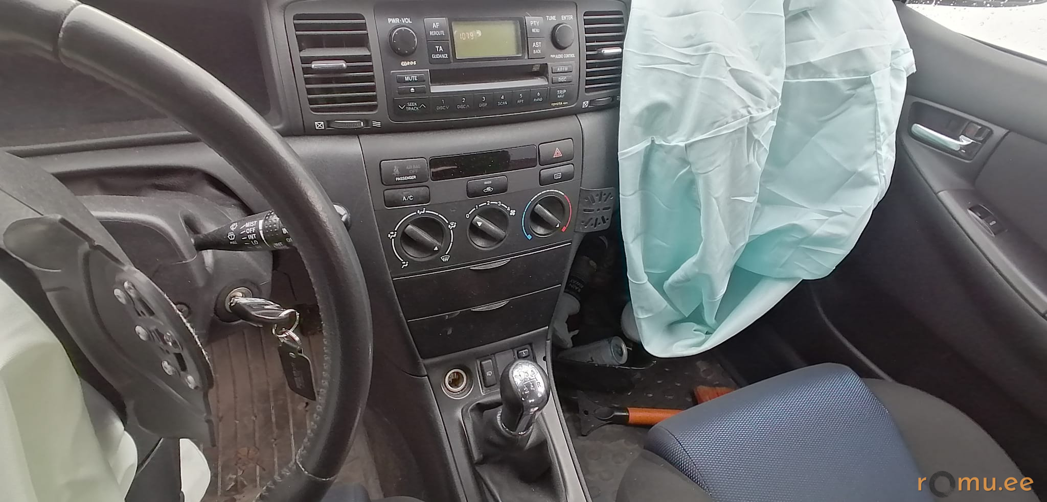 Toyota Corolla (2005) - Image 7