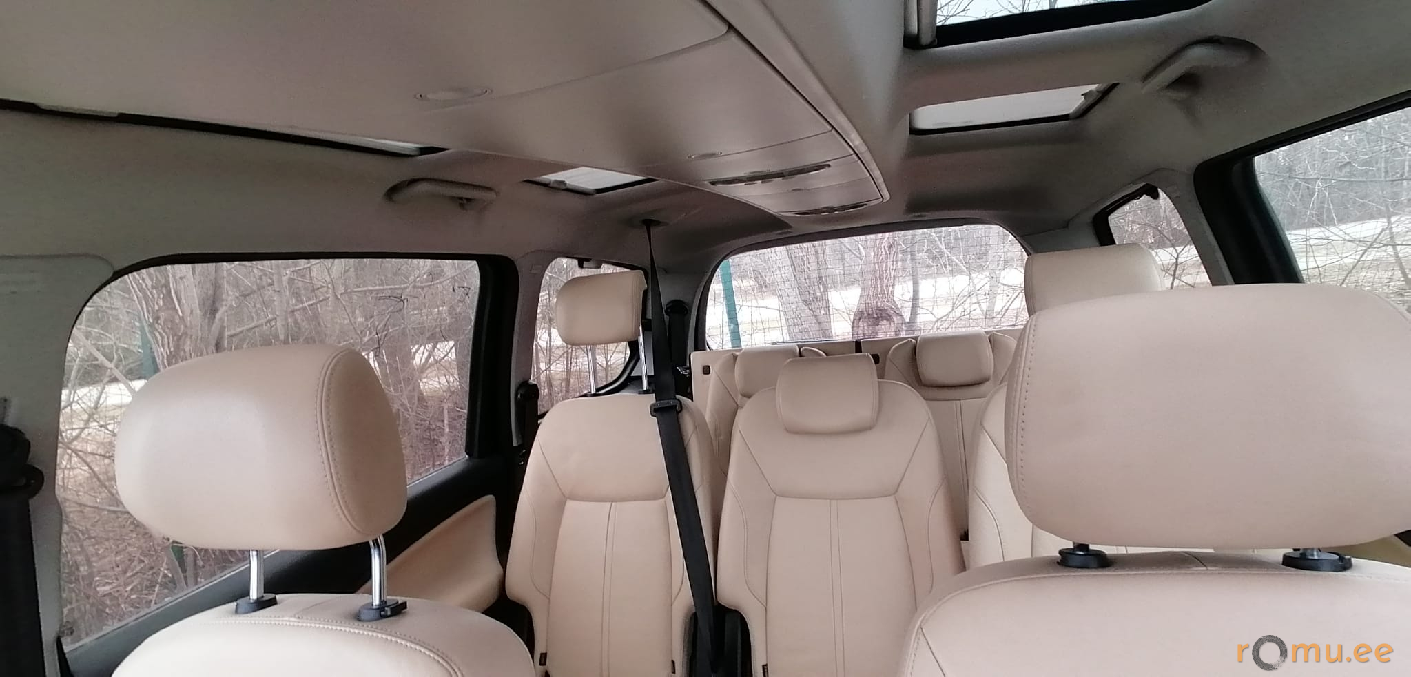 Ford Galaxy (2012) — изображение 8