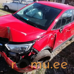 Opel Crossland X (2017)