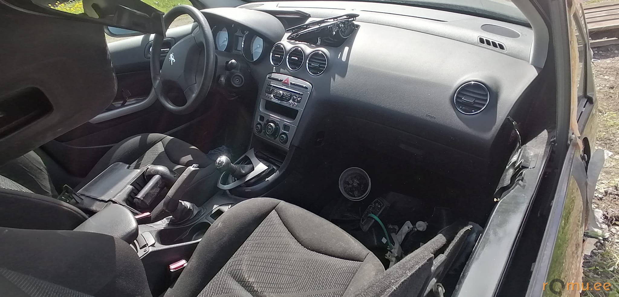 Peugeot 308 (2010) - Image 6