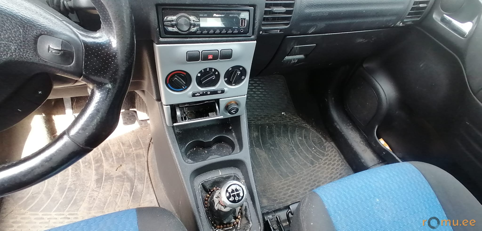 Opel Zafira (2003) - Image 7