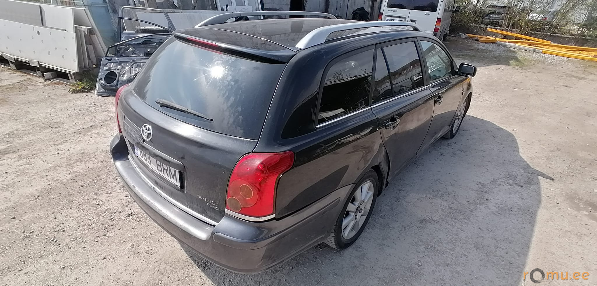 Toyota Avensis (2005) - Image 4