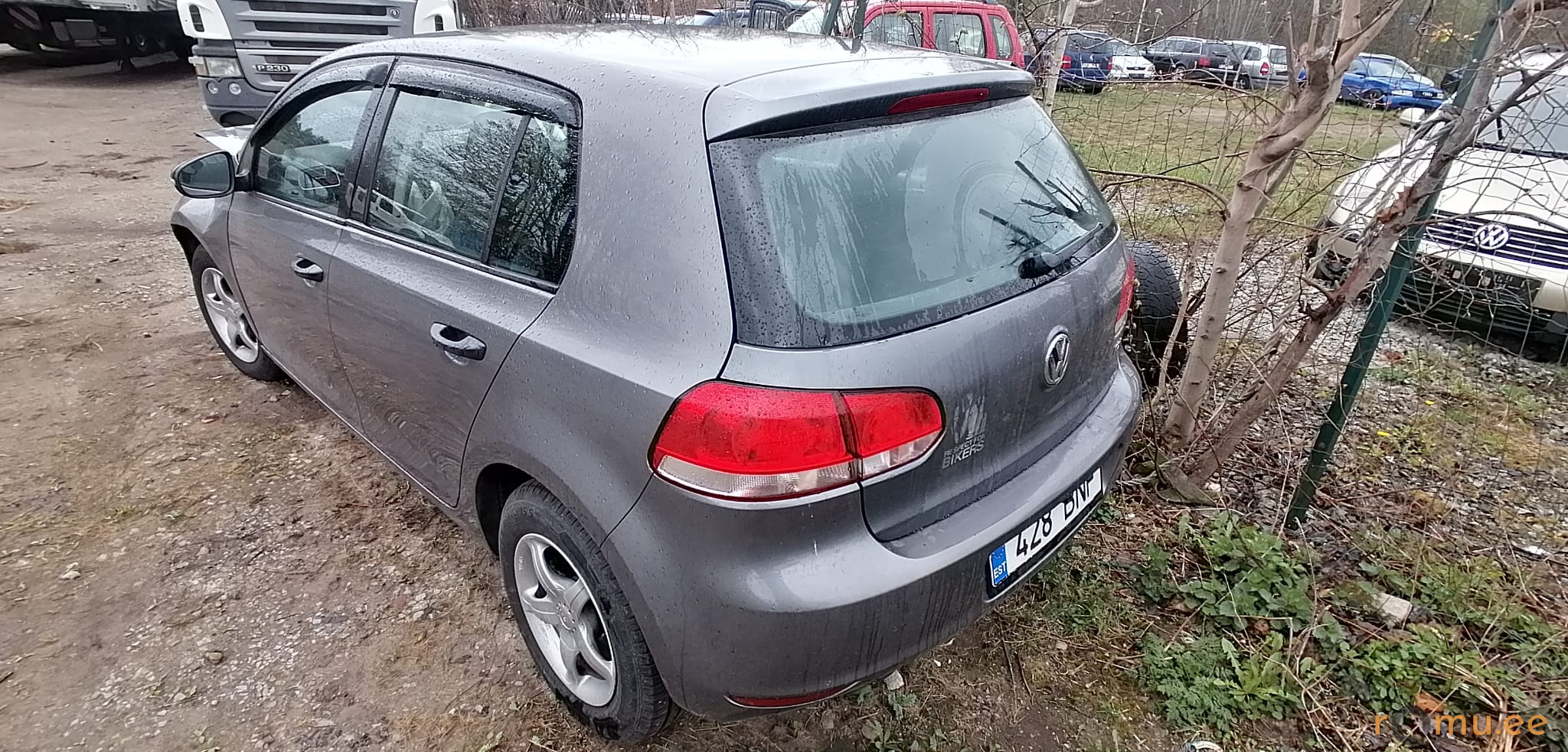 Volkswagen Golf (2011) - Image 4
