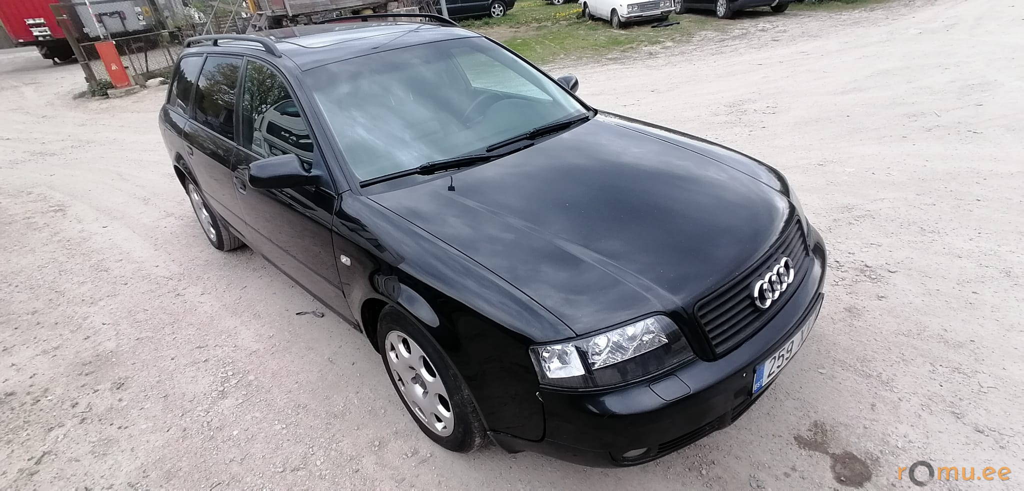 Audi A6 Avant (2002) - Image 2